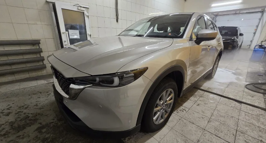 Автомобиль Mazda CX-5 клиента